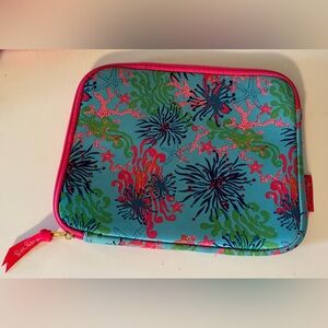 Lilly Pulitzer The Sentinel Padded Bright Ocean Pink Blue iPad/Tablet Soft Case